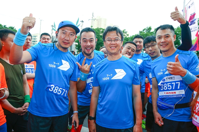 Rɺܲ\ӽЩ<a href=http://www.jitongbianyaqi.com/news/shizhou/ target=_blank class=infotextkey>Ї</a>d2015<a href=http://www.jitongbianyaqi.com/news/shizhou/ target=_blank class=infotextkey>Ї</a>עRِek100ԽԽĳЌRِƬcͬrR\eO҅cTԲVȺ뵽ܲꇠIЁԽԽܲR\ӶܵһNȫµ̽OޡԽҵı֮M׃Լԭеʽ_˸ӾGɫɳm